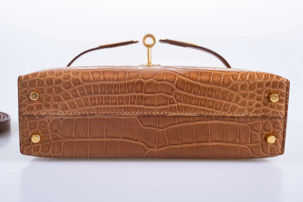 HERMÈS KELLY 20 MINI II SELLIER GOLD MATTE ALLIGATOR WITH GOLD HARDWARE