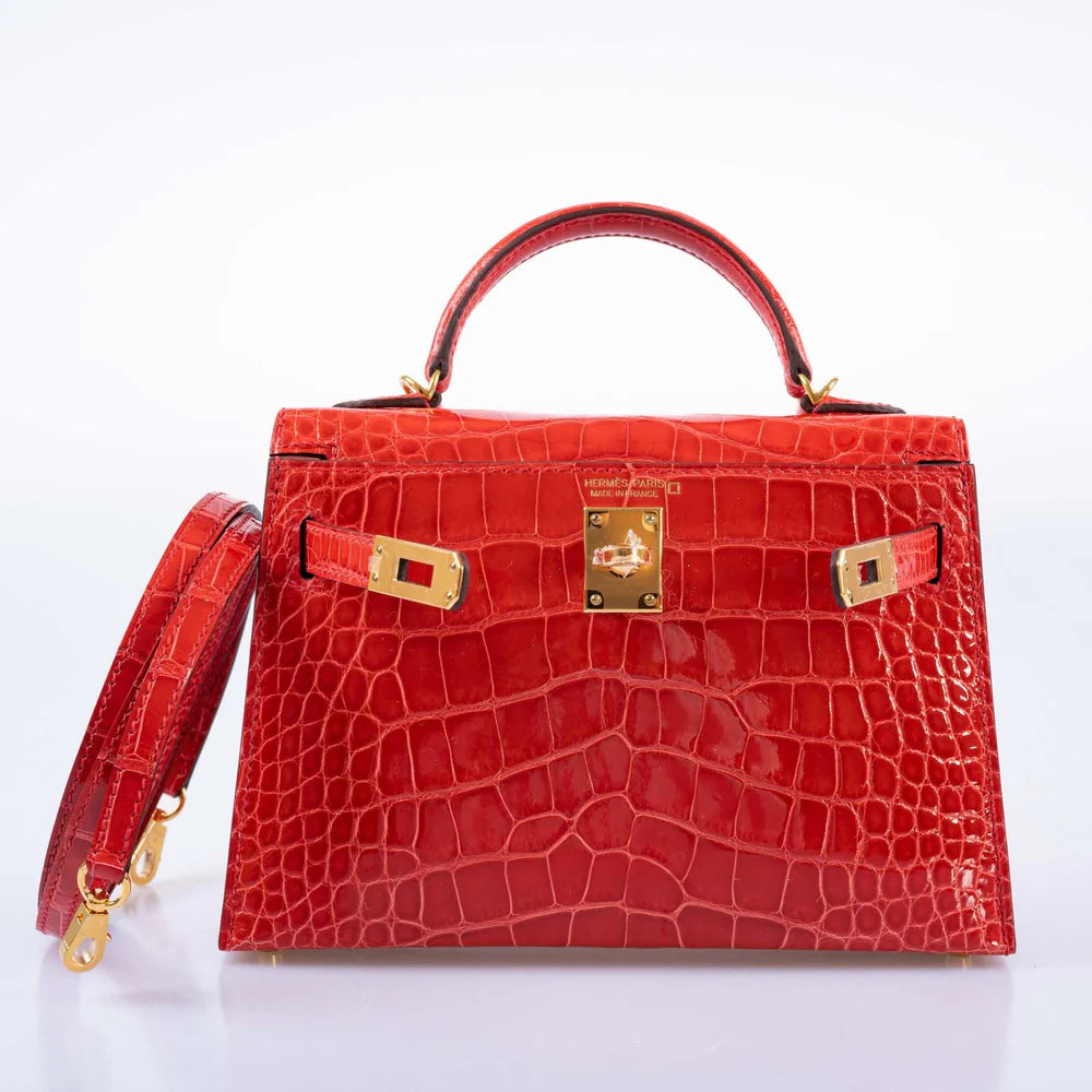 HERMÈS KELLY 20 MINI II SELLIER ROUGE DE COEUR SHINY ALLIGATOR WITH GOLD HARDWARE