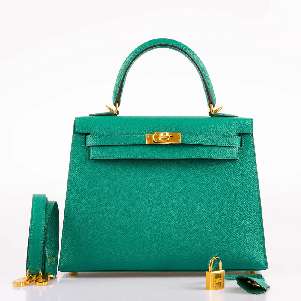 HERMÈS KELLY 25 SELLIER VERT JADE EPSOM WITH GOLD HARDWARE