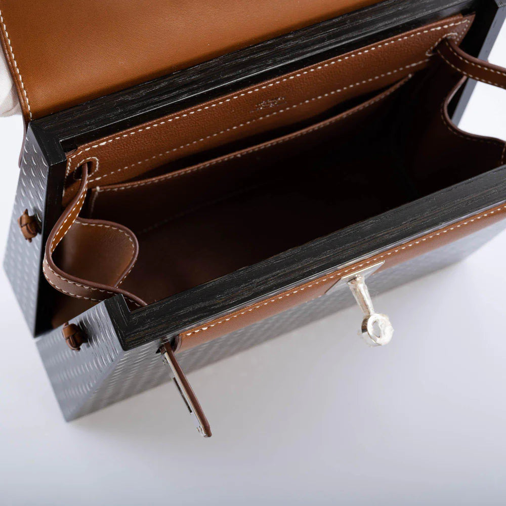 HERMÈS KELLYWOOD 22 BOG OAK, ALUMINUM & BARENIA WITH PALLADIUM HARDWARE